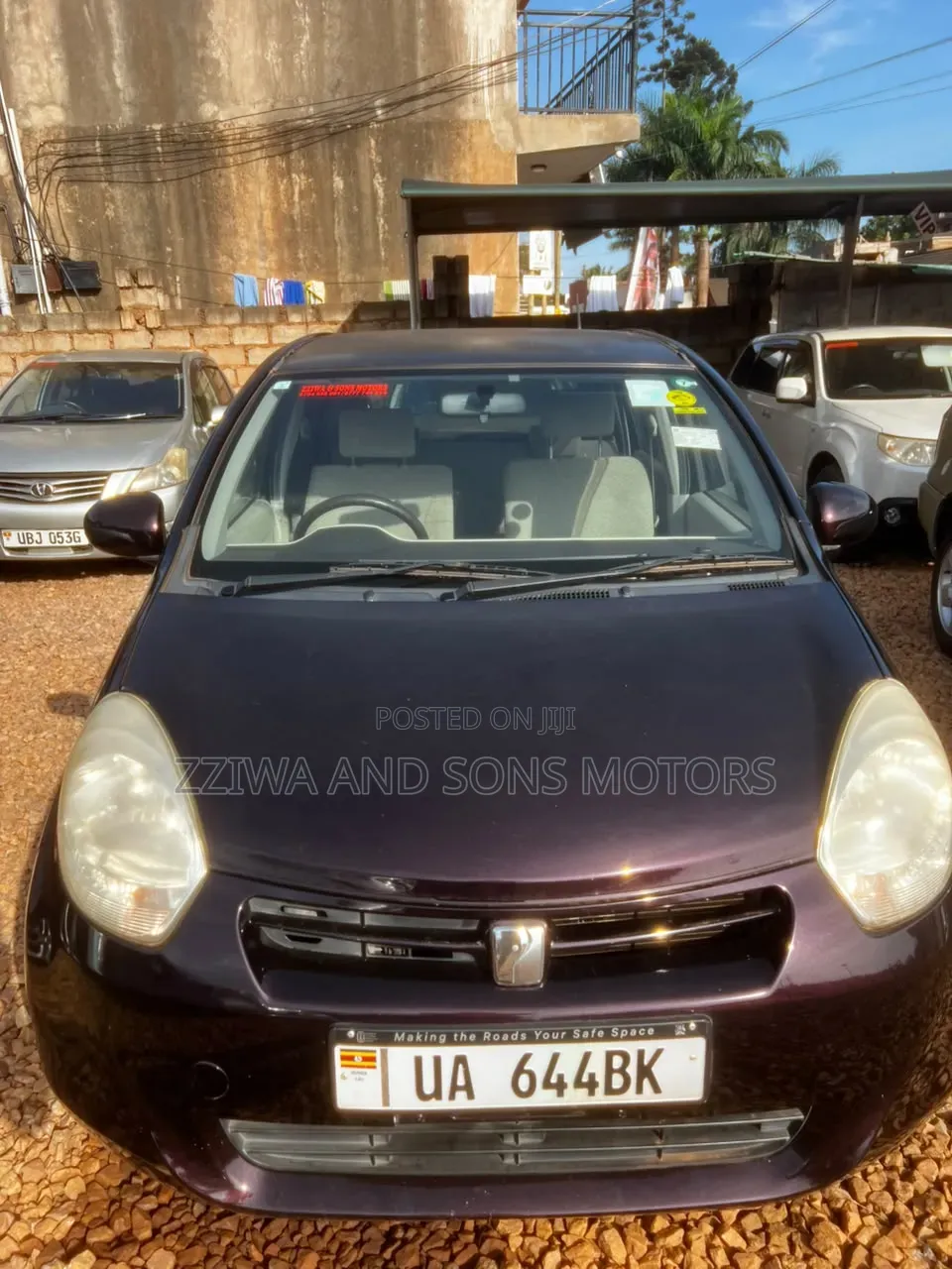 Toyota Passo 1.0 FWD 2008 Maroon