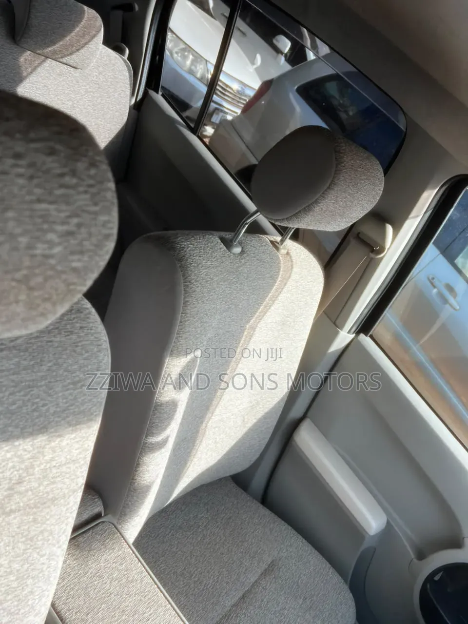 Toyota Passo 1.0 FWD 2008 Maroon