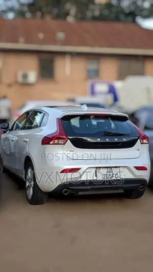Volvo V40 2016 White
