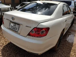Toyota Mark X 2004 White