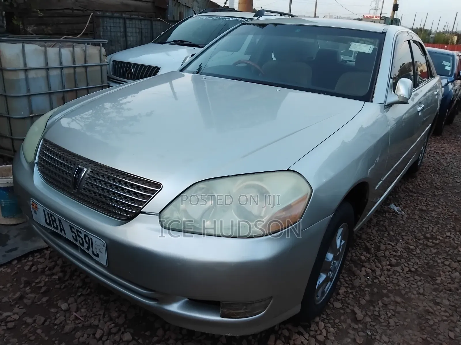 Toyota Mark II 2002 Silver