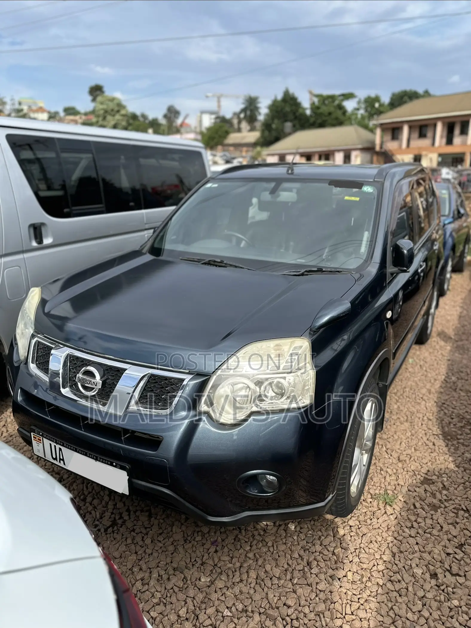 Nissan X-Trail 2012 Blue
