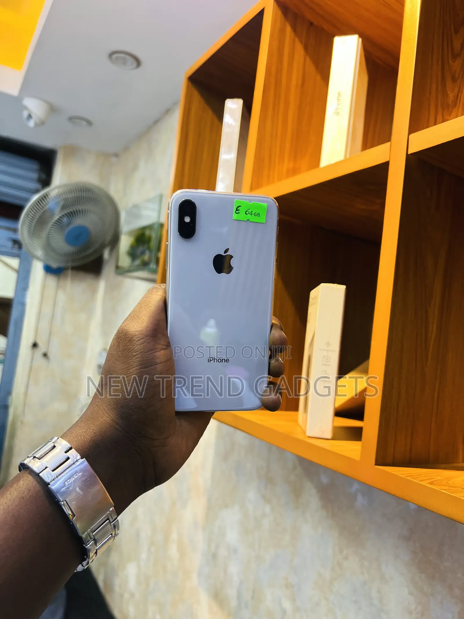Apple iPhone XS 64 GB White