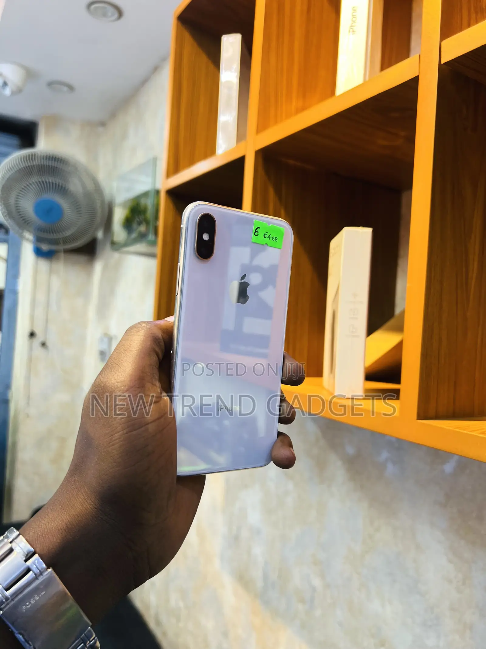 Apple iPhone XS 64 GB White