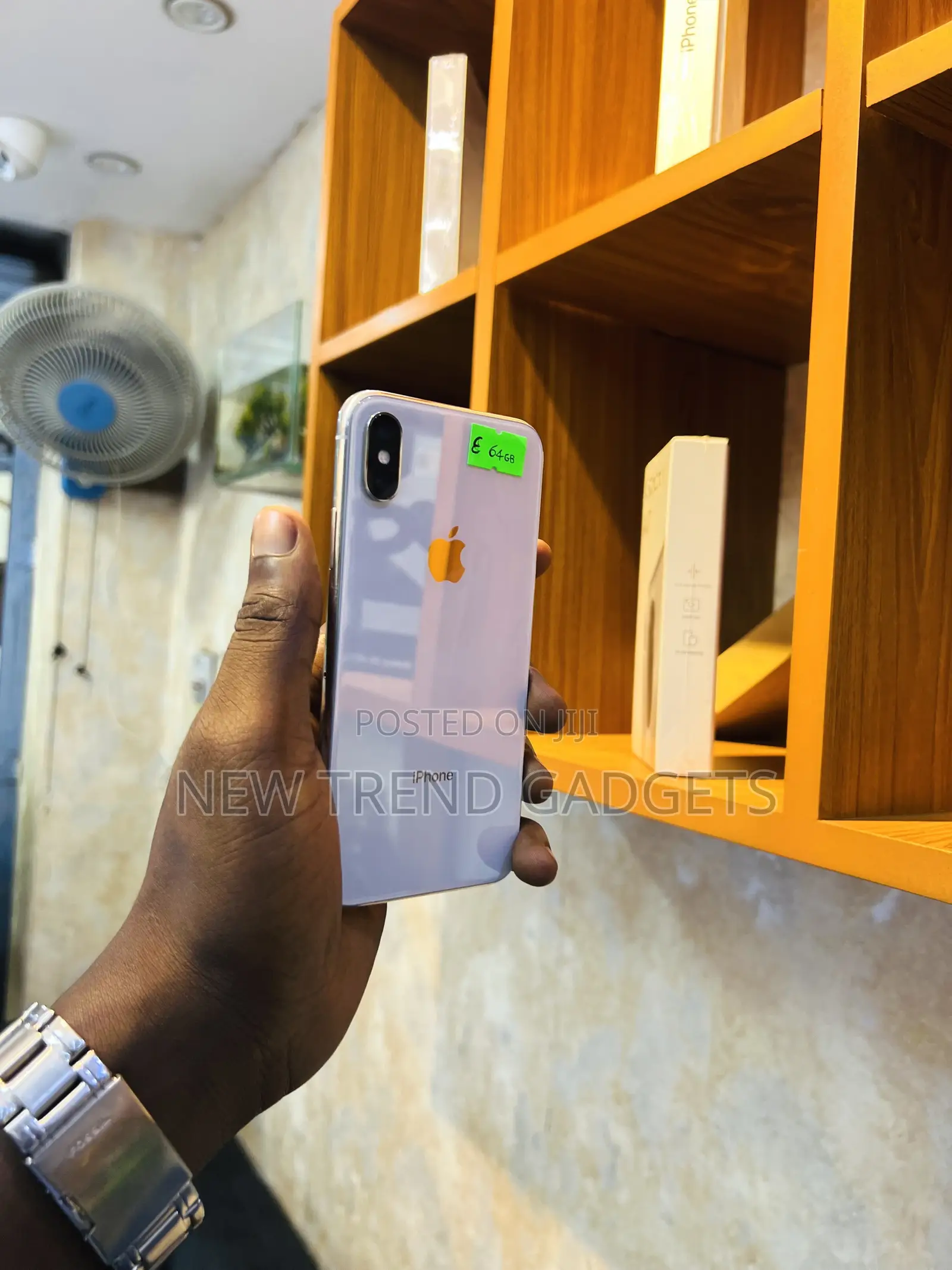 Apple iPhone XS 64 GB White