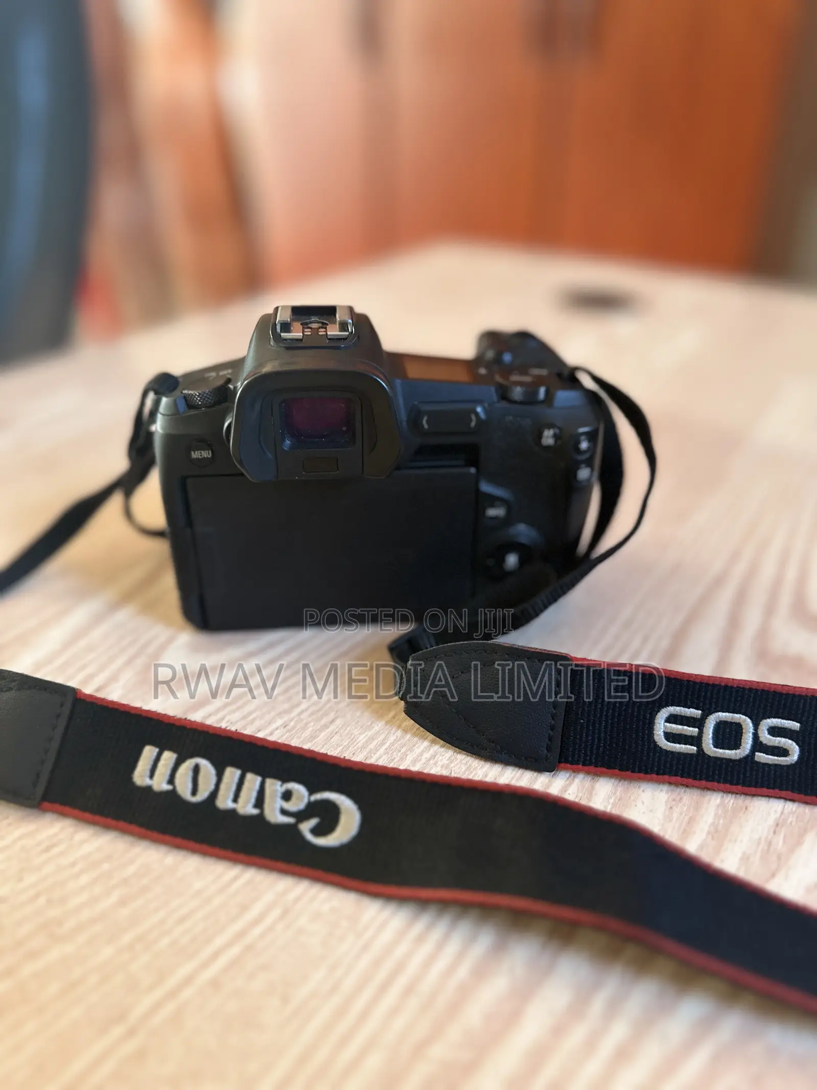 Canon EOS R Mirrorless (Body, Lens Rf 24-105mm, 2 Batteries, & Bag)