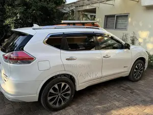 Nissan X-Trail 2016 White