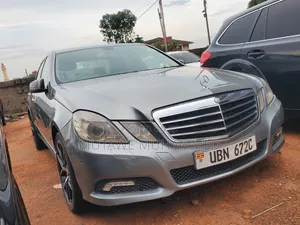Mercedes-Benz E300 2012 Gray