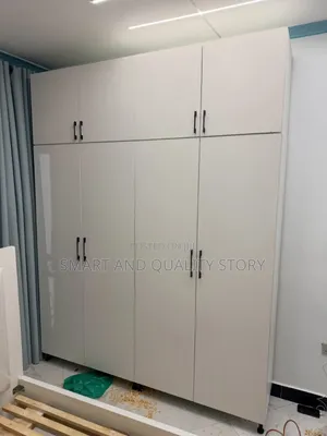 Wardrobes/Lit Wardrobes From 880 Per Running Media 4678
