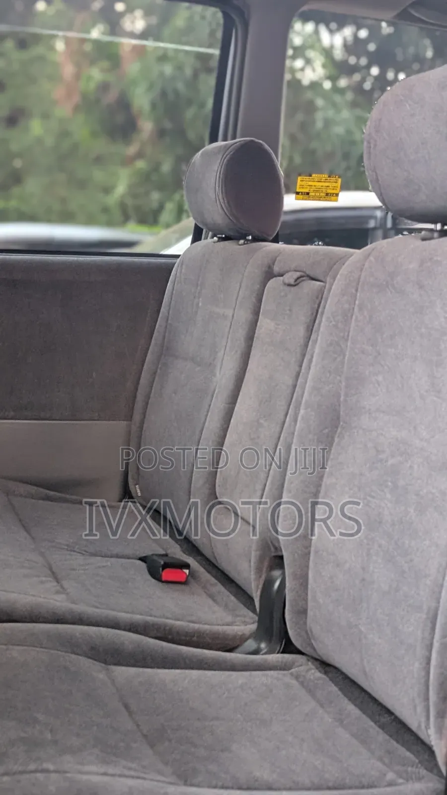 Toyota Noah 2.0 AWD (8 Seater) 2005 Silver