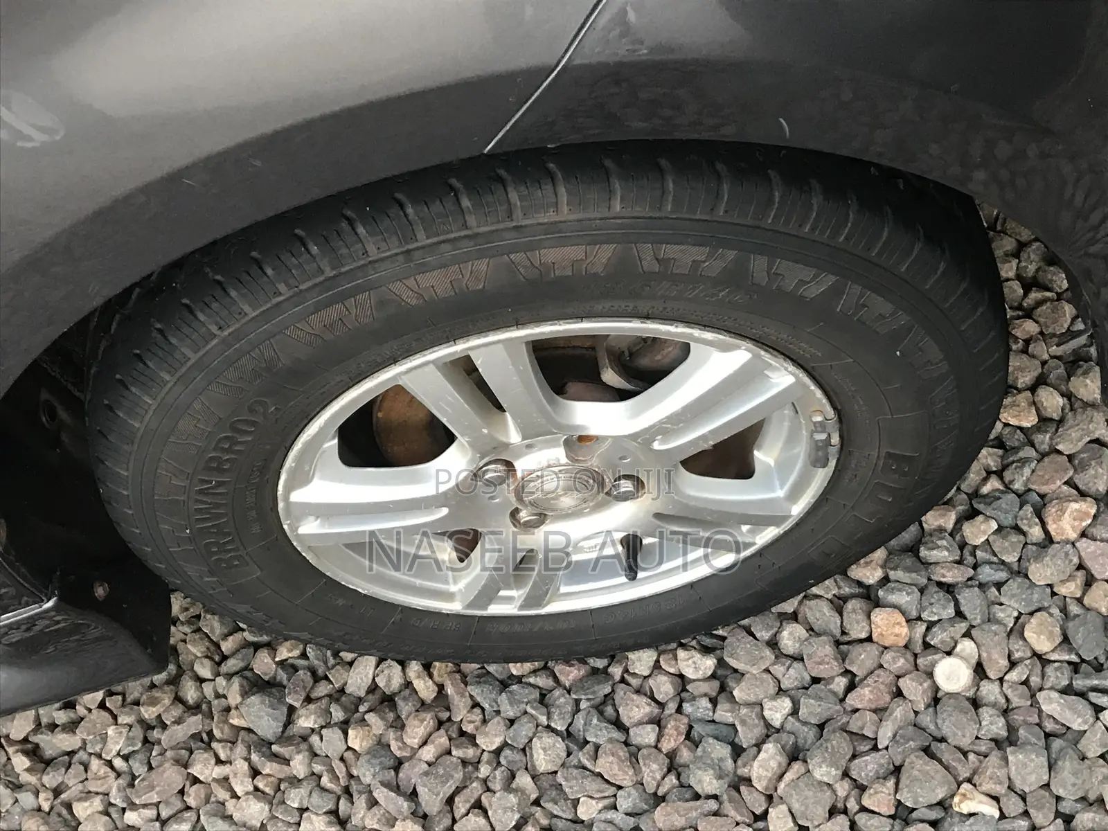 Toyota Sienta 2007 Gray