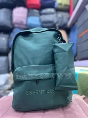 Essetials Back Pack