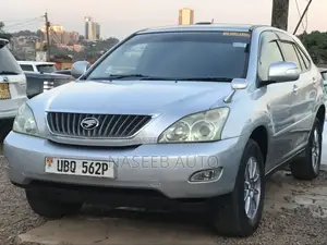 Toyota Harrier 2011 Silver