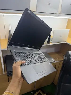 Laptop HP 250 G7 4GB Intel Core i3 SSD 128GB