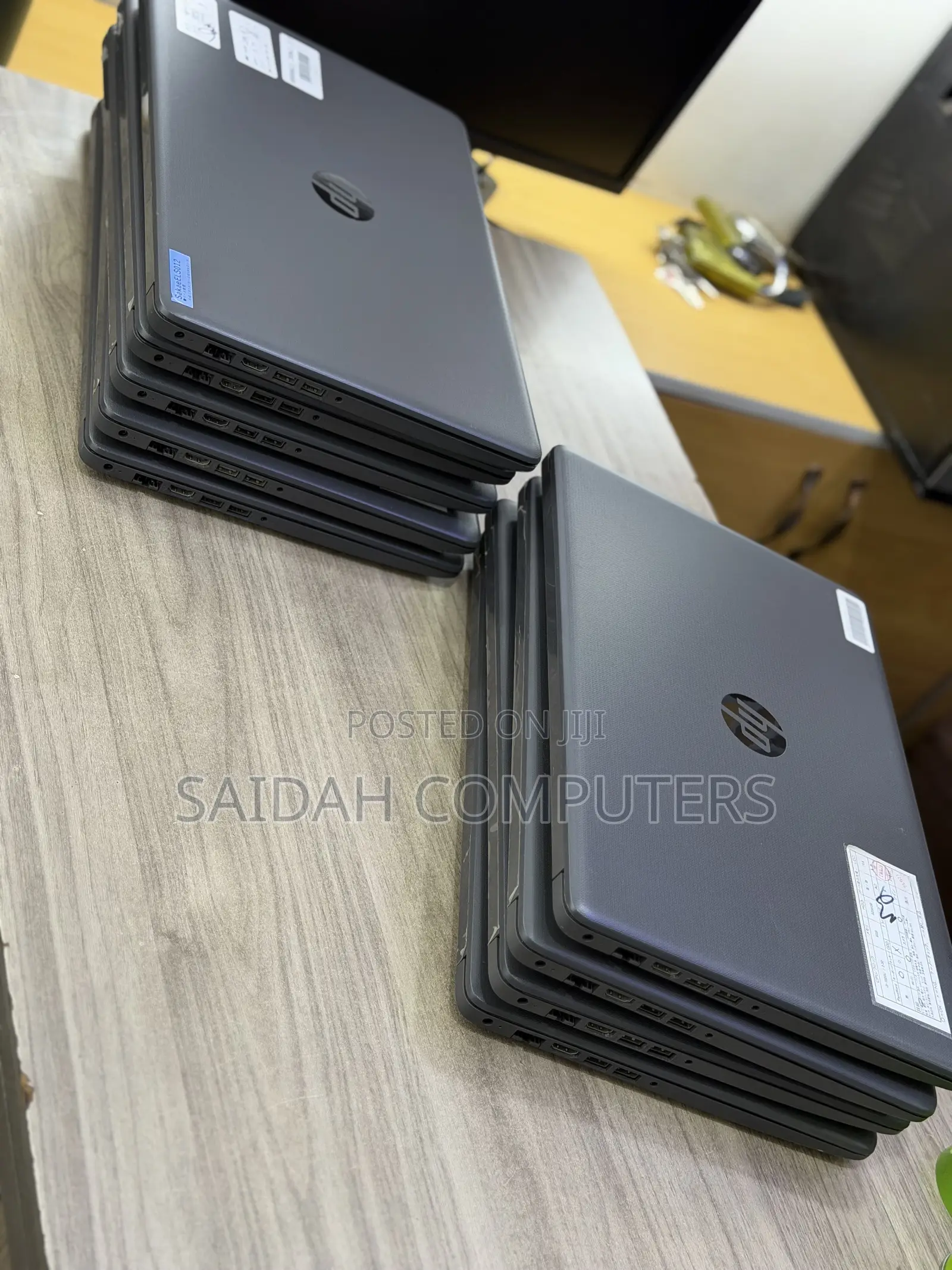 Laptop HP 250 G7 4GB Intel Core i3 SSD 128GB