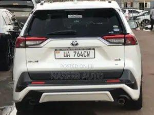 Toyota RAV4 2020 White