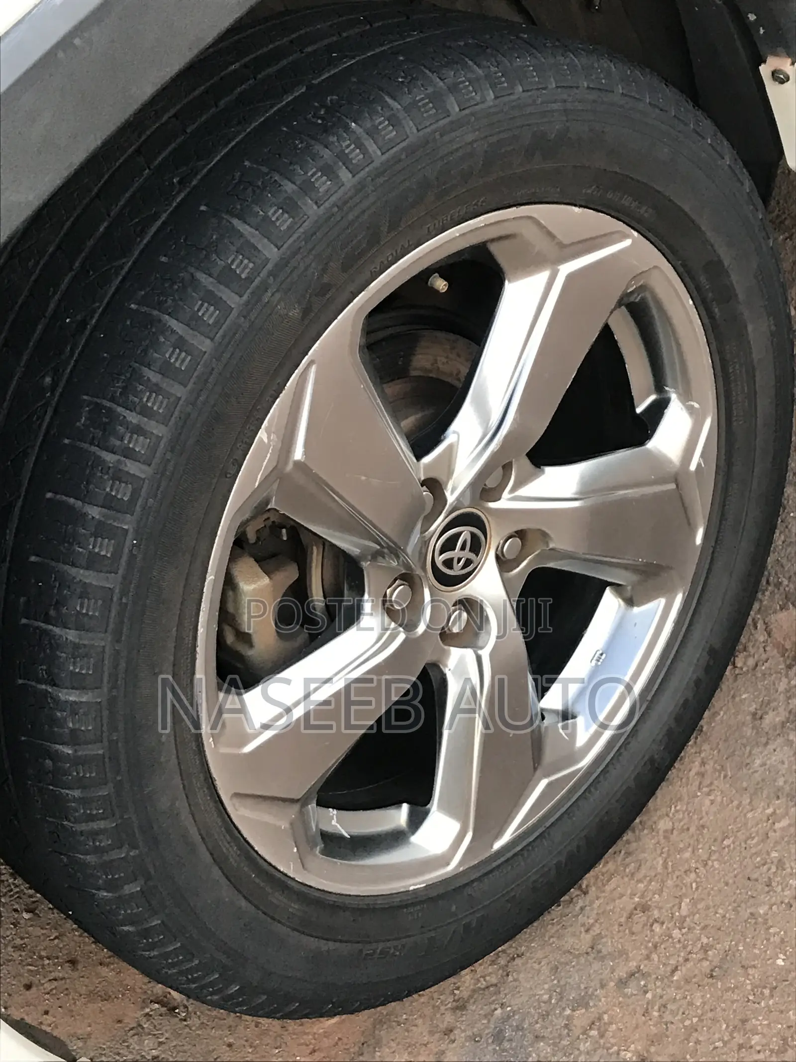 Toyota RAV4 2020 White