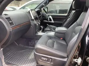 Toyota Land Cruiser 2017 Black