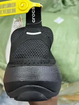 Crocs Quick Trail Low Sneakery6