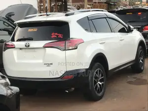 Toyota RAV4 2014 White