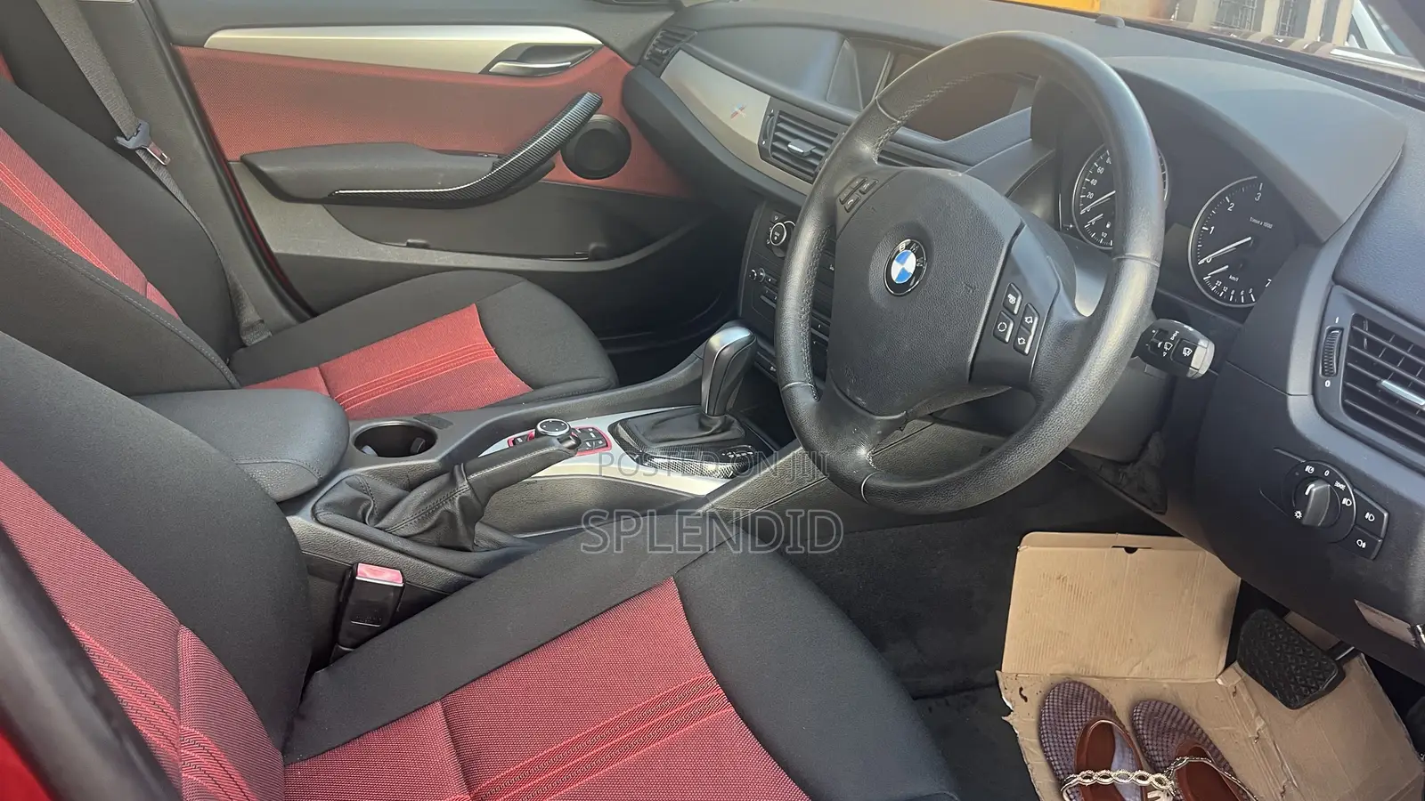 BMW X1 2011 Maroon