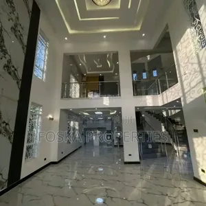 6bdrm Duplex in Muyenga, Central Division for rent