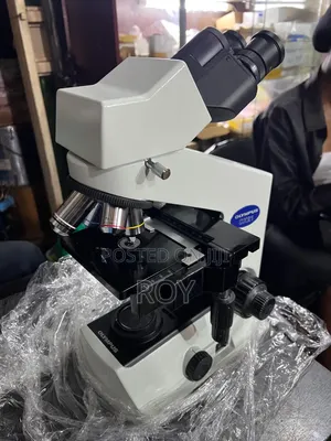 Microscope
