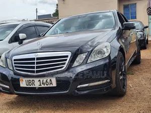 Mercedes-Benz E300 2011 Black