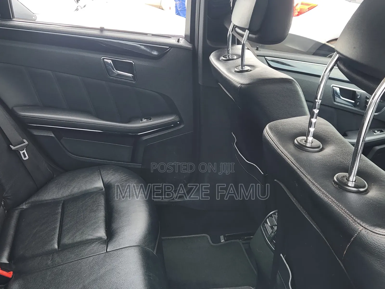 Mercedes-Benz E300 2011 Black
