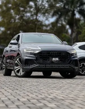 Audi Q8 55 Premium AWD quattro 2020 Gray