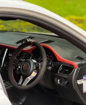Porsche Macan GTS 2018 White