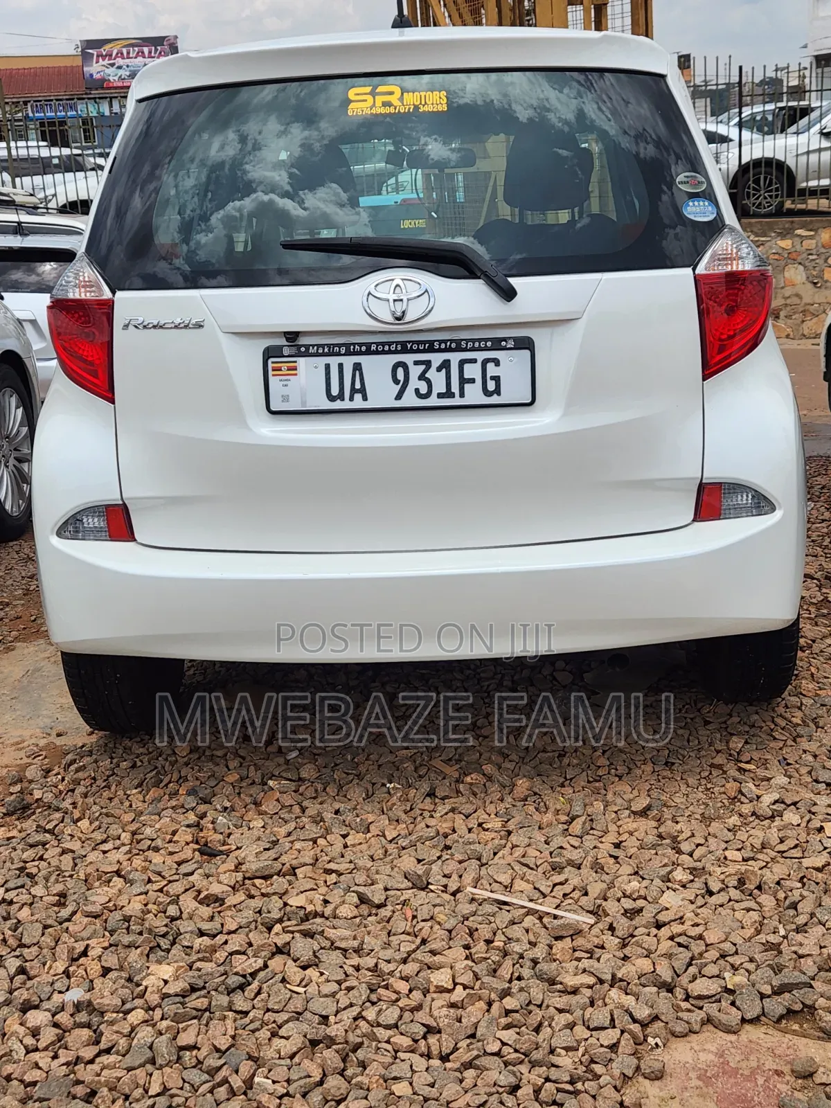 Toyota Ractis 2011 White