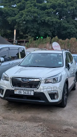 Subaru Forester 2019 Off white