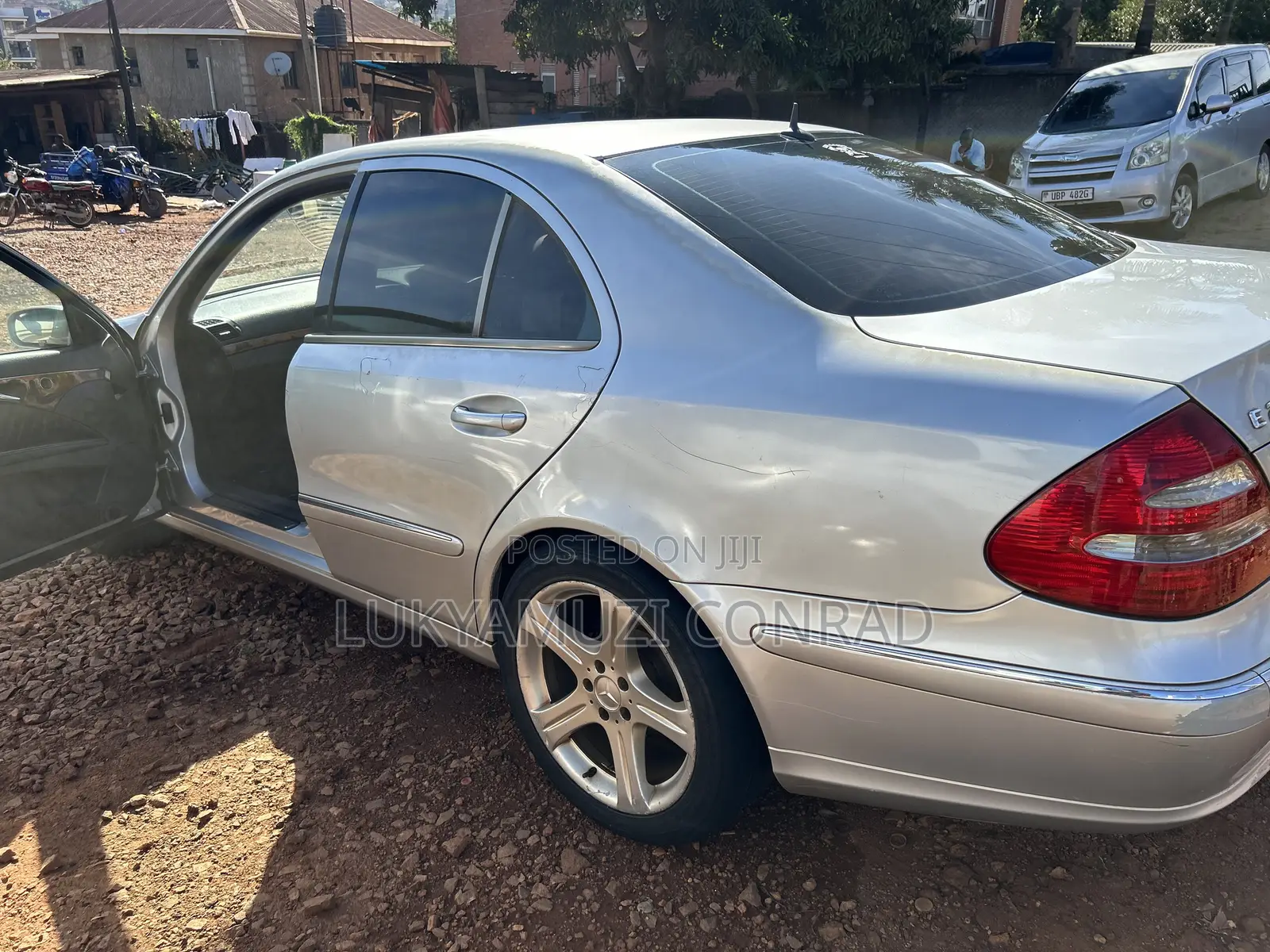 Mercedes-Benz E240 2006 Silver