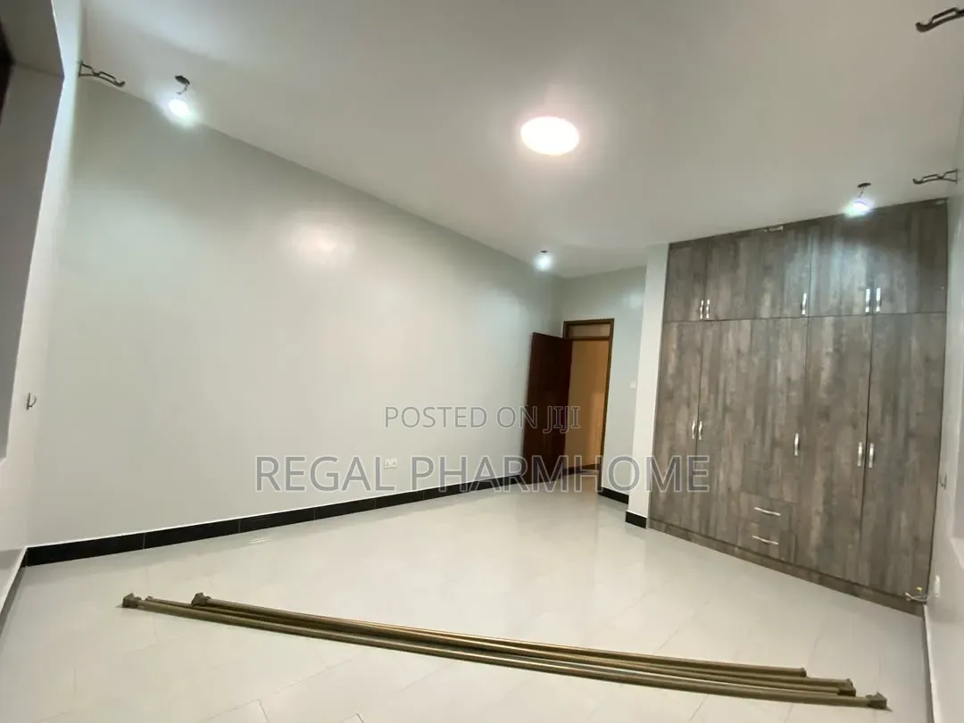 2bdrm Apartment in Lweza, Central Division for rent