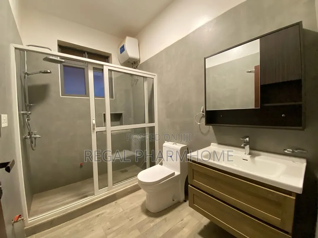 2bdrm Apartment in Lweza, Central Division for rent