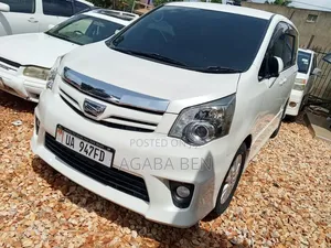 Toyota Noah 2013 White