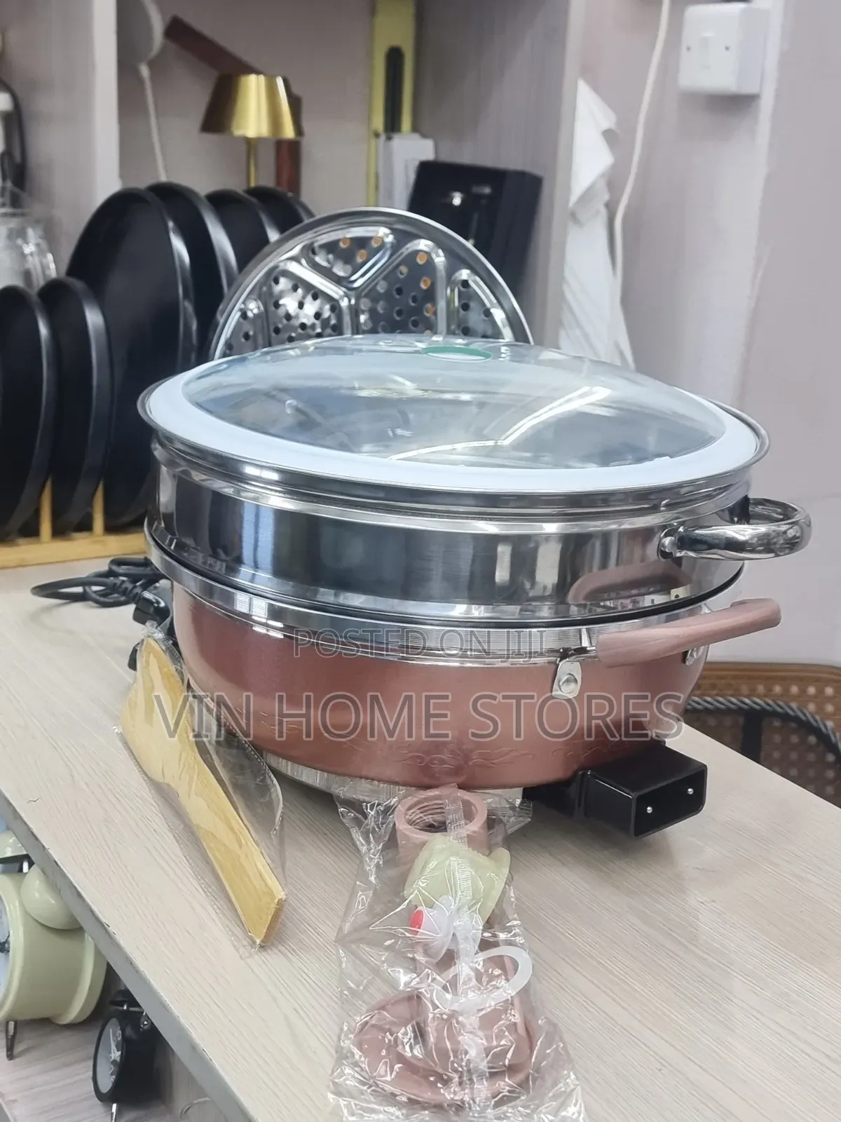 Multifunctional Electric Hot Pot With Steamer 8l