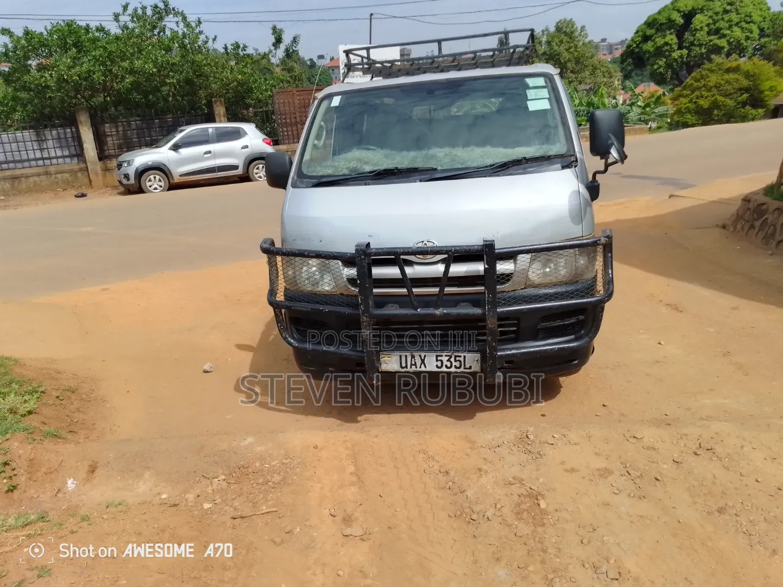 Toyota HiAce 2006 Silver