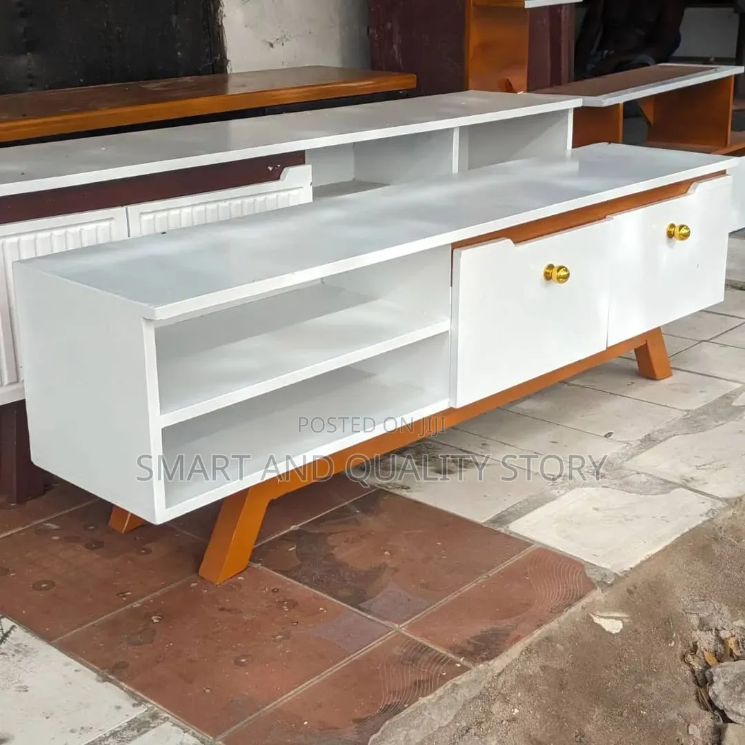 TV,Stand/TV Standz/TV Levinson TV, Standz Brown Colors and Black Color
