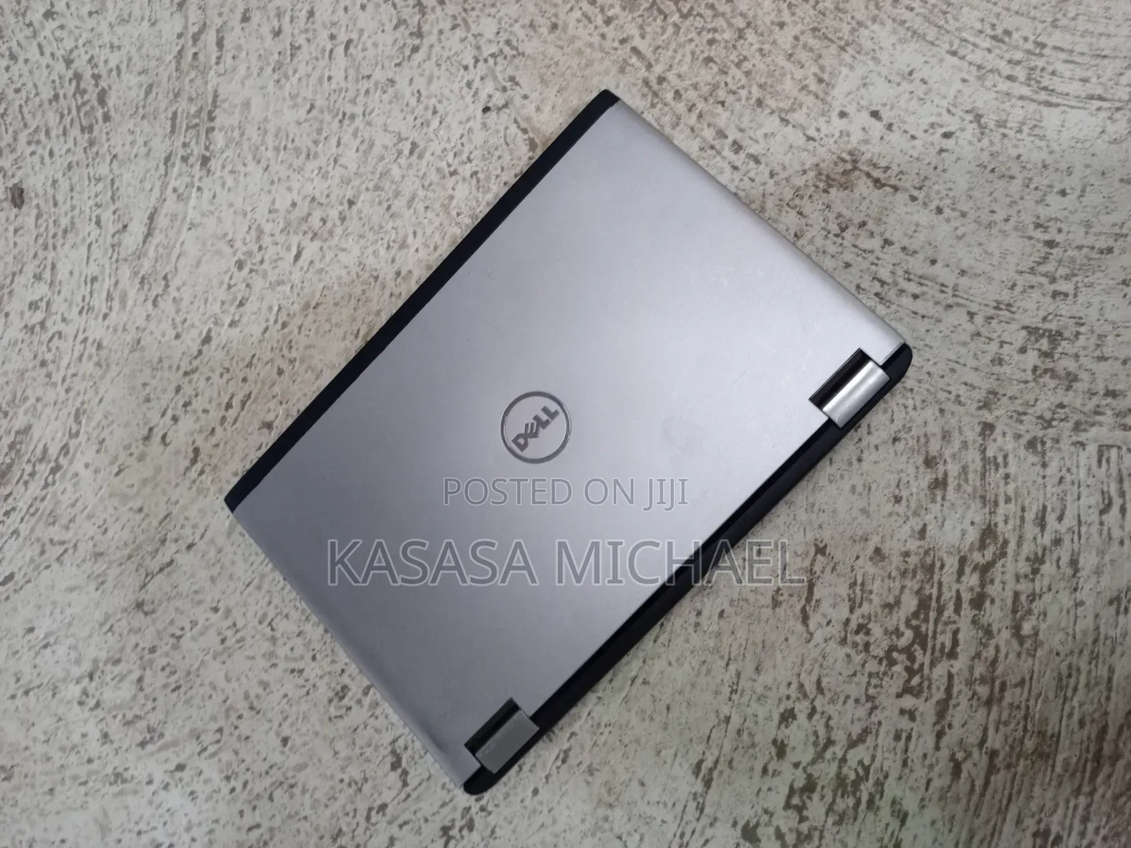 Laptop Dell Vostro V131 4GB Intel Core i3 HDD 250GB