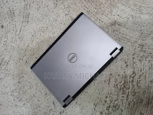 Laptop Dell Vostro V131 4GB Intel Core i3 HDD 250GB