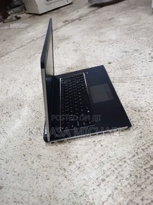 Laptop Dell Vostro V131 4GB Intel Core i3 HDD 250GB