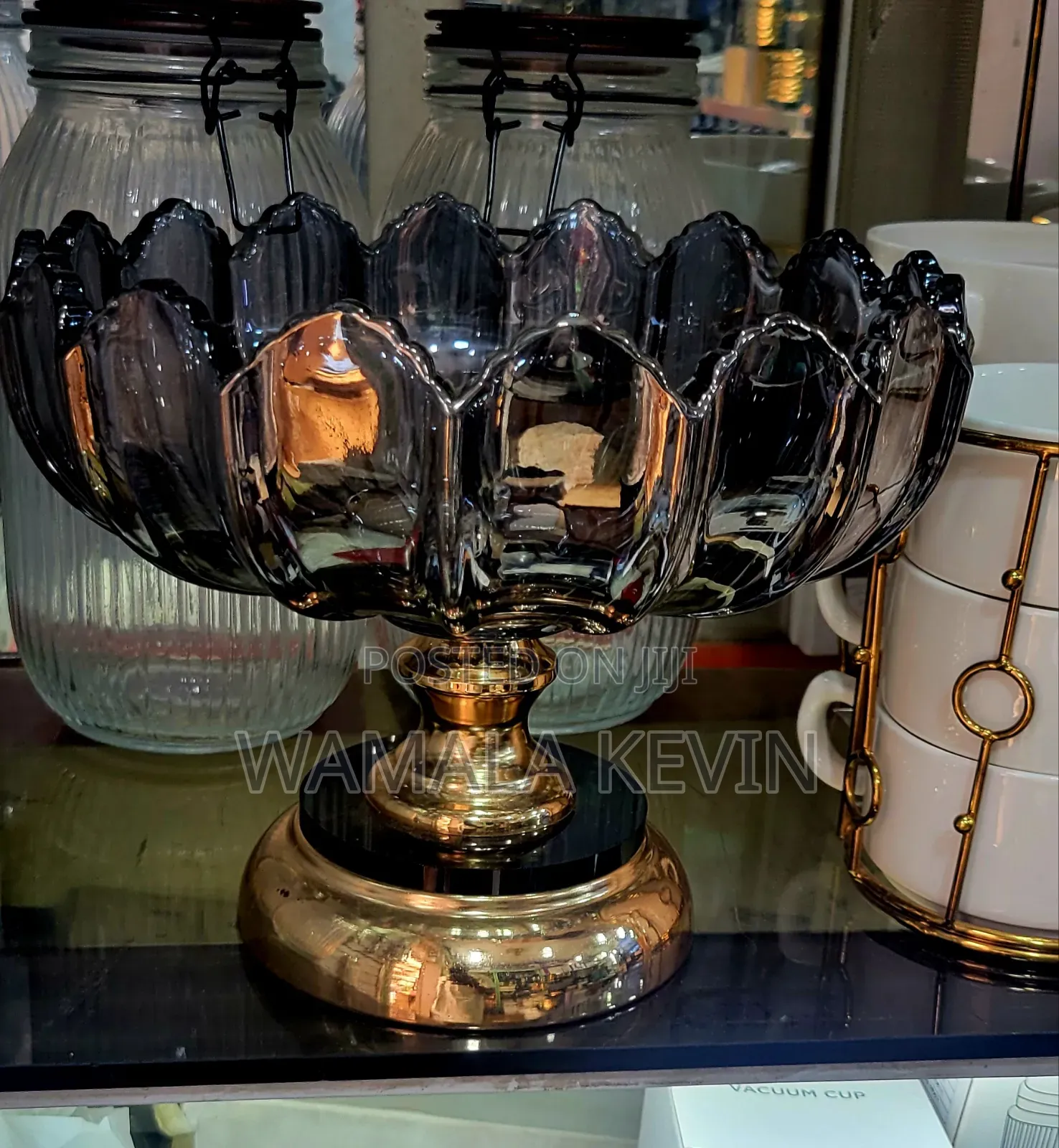 Decorative Glass Fruit Bowl