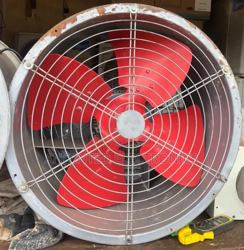 Exhaust Wall Fans in Single Fez and 3