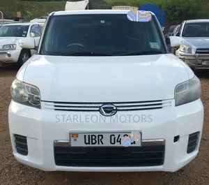 Toyota Corolla Rumion 2010 White