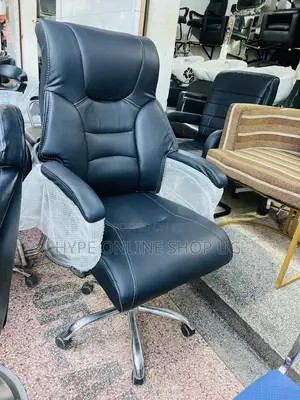 Brandnew Black Heavy Handle Office Adjustable Chair