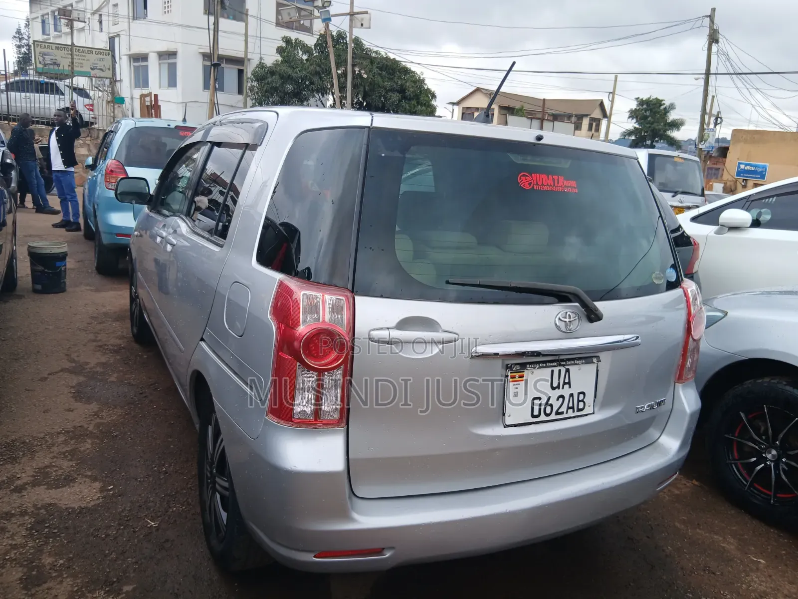Toyota Raum 2006 Silver
