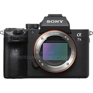 Sony A7 III Mirrorless Camera With 28-70mm F/3.5-5.6 Lens