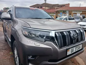 Toyota Land Cruiser Prado 2021 Gold